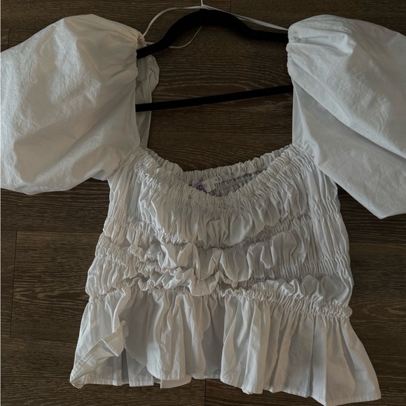 Astr WHITE Puff Sleeve Smocked Peplum Blouse - Picture 4 of 4